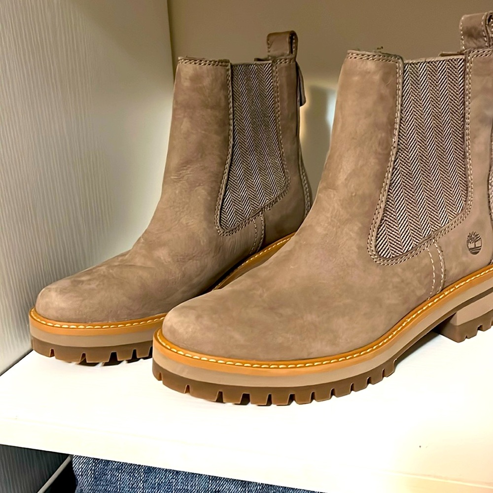 Timberland Leather Chelsea Boots 8.5